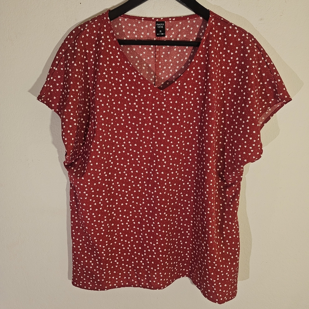 Emery Rose Hearts Print Blouse